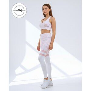 NWT Bundle of Noire Blanc Floral Workout Bra & Leggings Orange Pink White Women